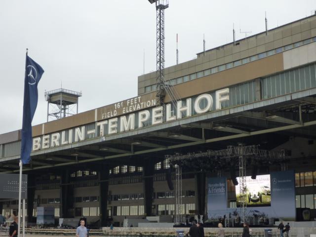 tempelhof-schriftzug